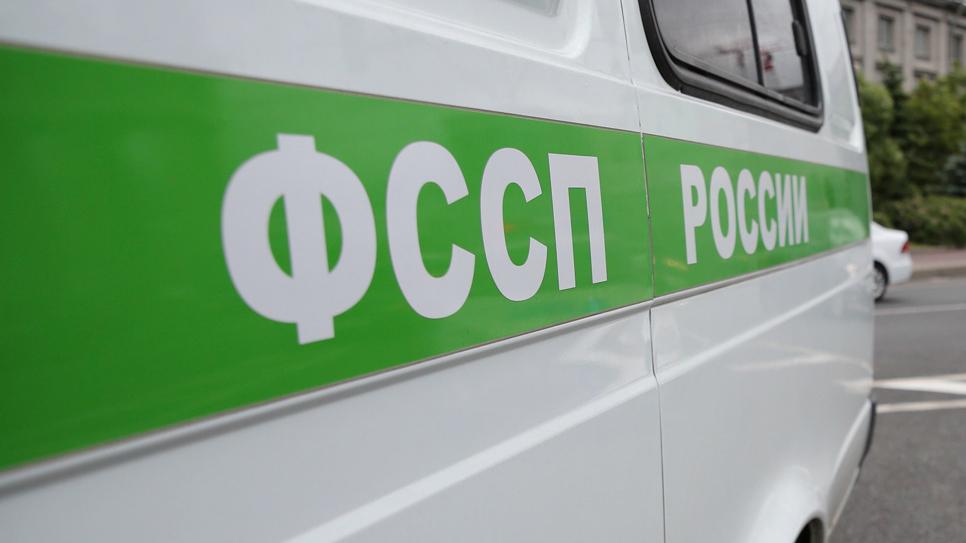 Петербуржец отсудил почти 2 млн рублей у УК за потопы в кварти.