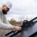 Как сделать монтаж металлочерепицы на крышу